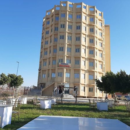 Royal NJ Hotel Borg El Arab Buitenkant foto