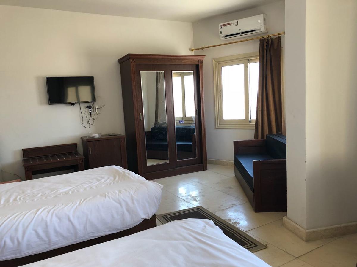 Royal NJ Hotel Borg El Arab Buitenkant foto